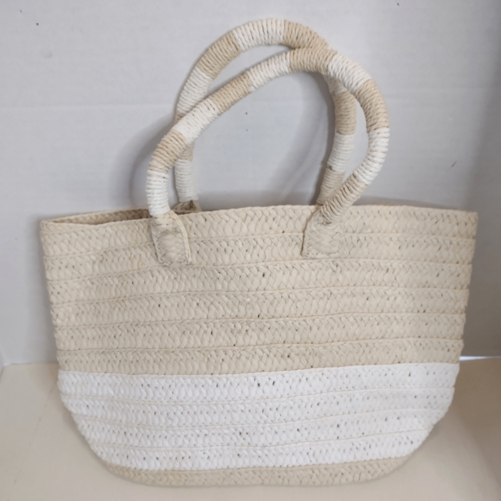 Altru Straw Tote - Picture 6 of 9